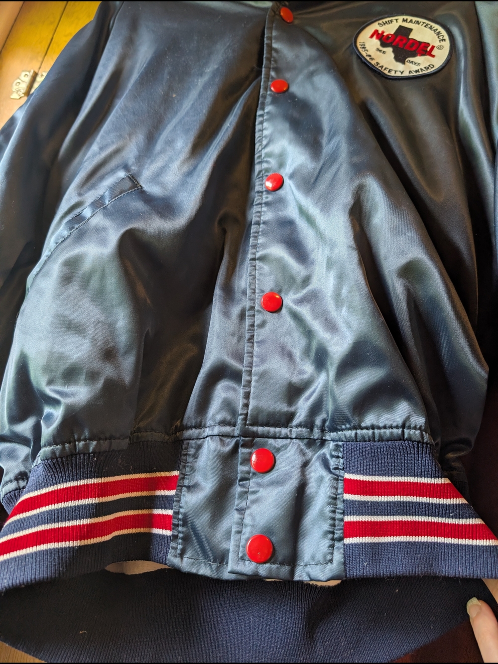 vintage 80's blue bomber Style Windbreaker jacket W/Smith & Wesson Patch Large - Picture 4 of 6